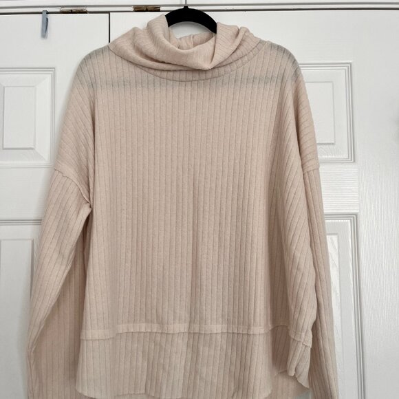 Chic Soul Ivory Sweater - Picture 2 of 2